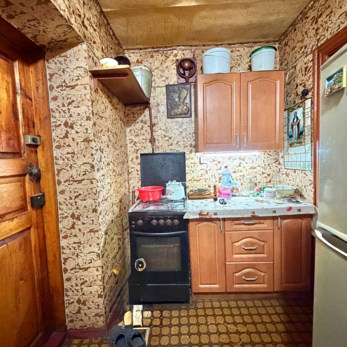 Фото Продам 1-комн. полугостинка, кв. Шевченко.