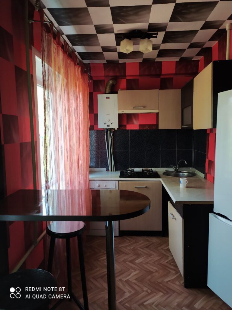 Фото №956 Продается 2-х комнатная квартира по ул. Чапаева, район супермаркета Айсберг