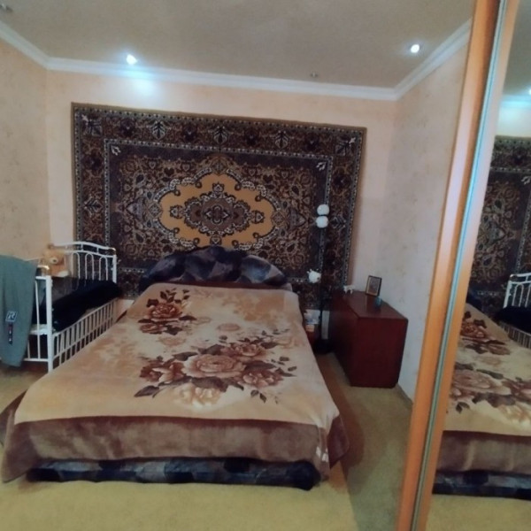 Фото Продам 2-х комнатную квартиру на ул. Годуванцева