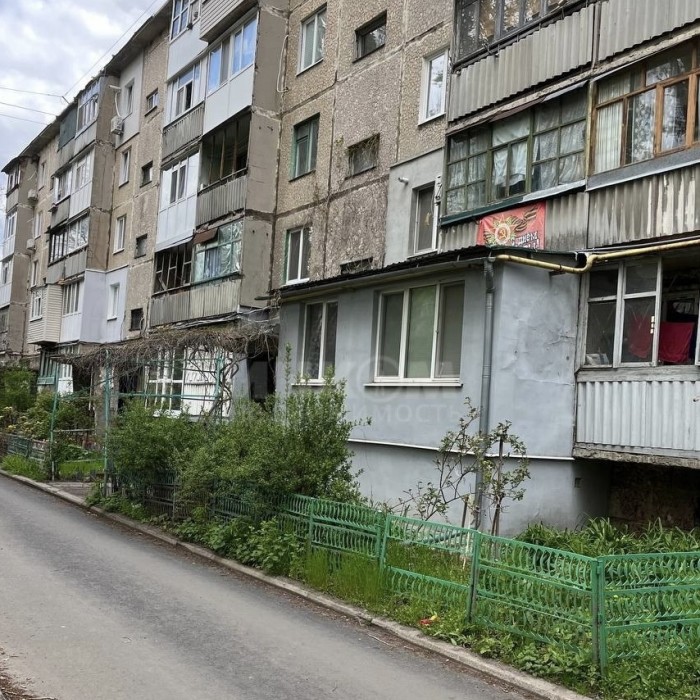 Фото Продам 2к квартиру на кв. Волкова,3/5эт