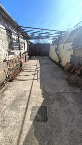 Фото Дом, ул. Парашютной (район Наркологии)
