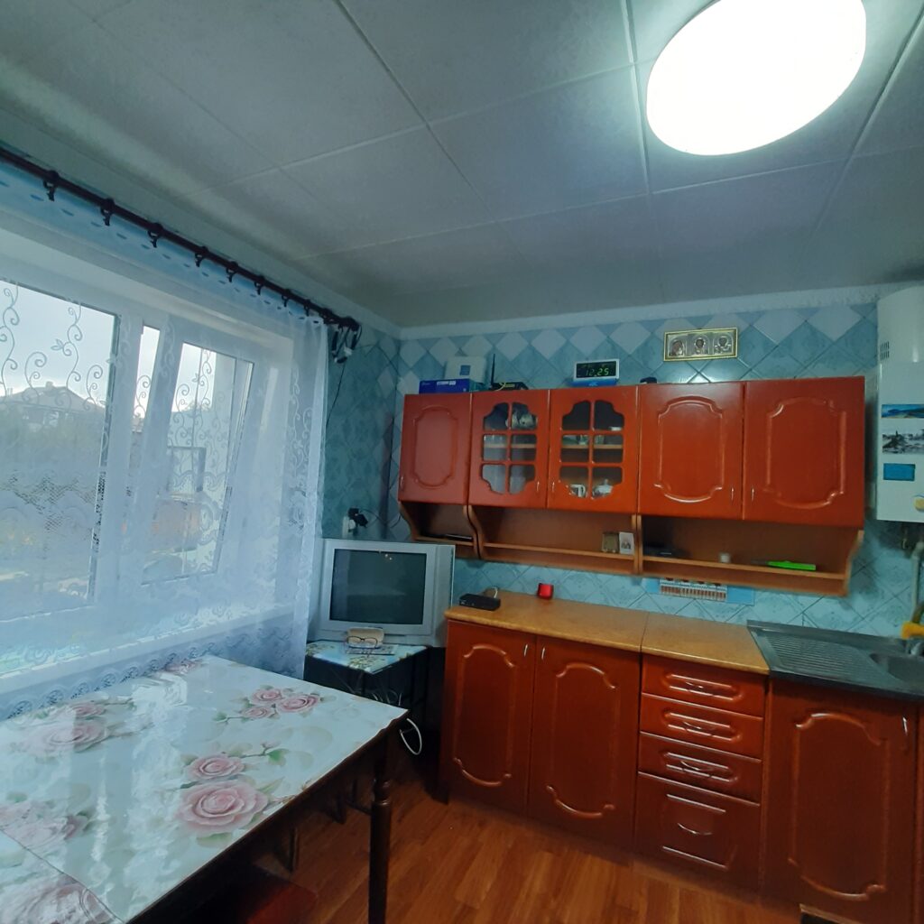 Фото №559 Продаётся 2-х этажный ДОМ, п. Васильевка, ул. Ямская.