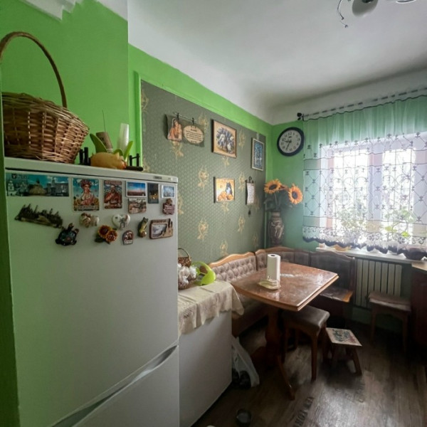 Фото № 7047 Продам 1/2 дома в р-не Депо