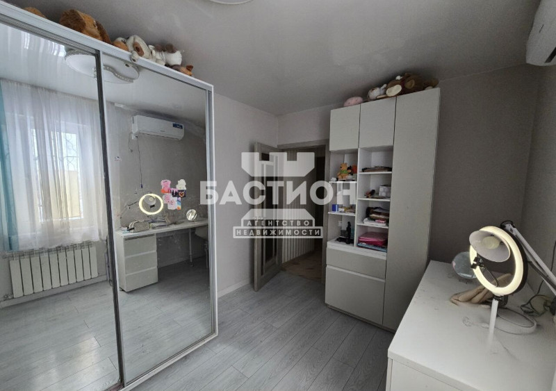 Фото 5- комнатная квартира, улица Героя России В.Н. Зозулина, 3 , ID:2052705