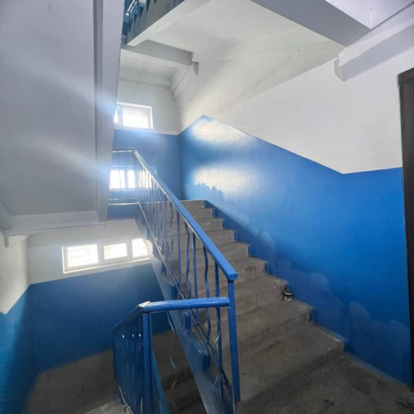 Фото Продам 1 к. квартиру улучшенной планировки в пгт. Новосветловка