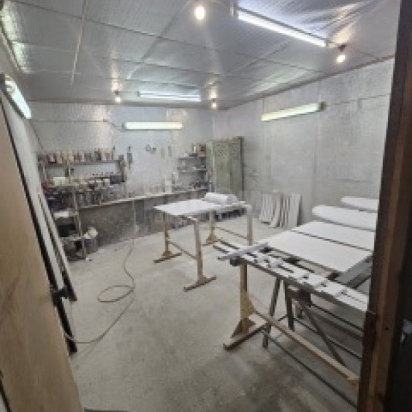 Фото Продам базу по Ул.Лутугинской