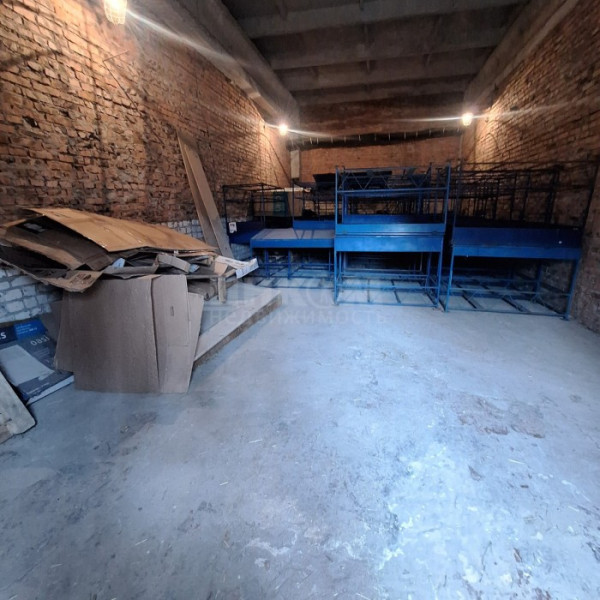 Фото Продам производственную базу в г.Луганск, ул.2-я Краснознаменная