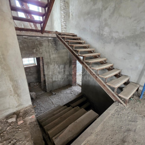 Фото Дом 370м2 рн. МРЭО