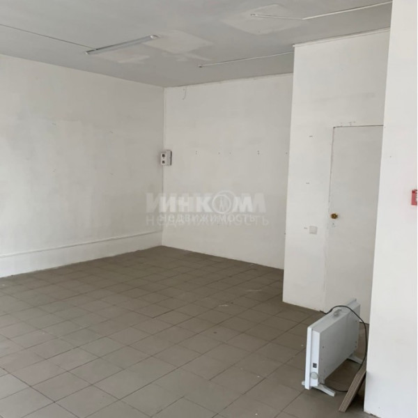 Фото Продам Нежилое помещение 3х этажный 140м2 Центр Города