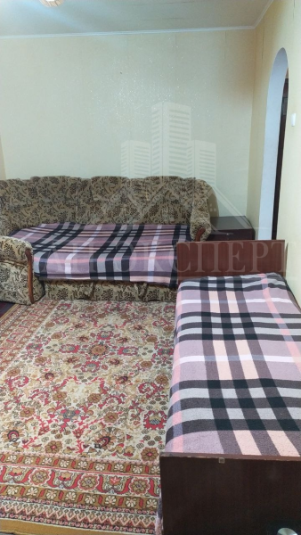 СДАМ 1-КОМНАТНУЮ КВАРТИРУ НА ДЛИТЕЛЬНЫЙ СРОК (Стаханов, пр-кт 50 лет Октября, 24)