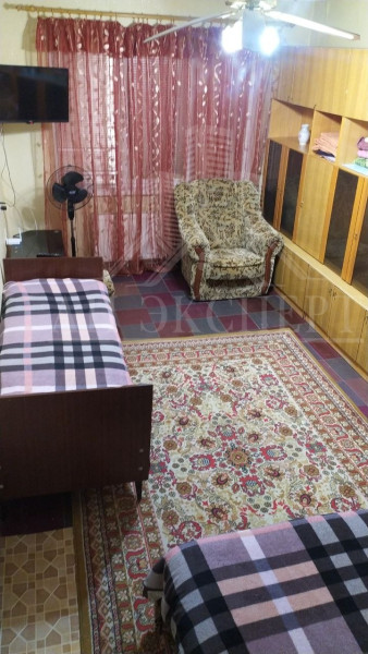 Фото СДАМ 1-КОМНАТНУЮ КВАРТИРУ НА ДЛИТЕЛЬНЫЙ СРОК (Стаханов, пр-кт 50 лет Октября, 24)