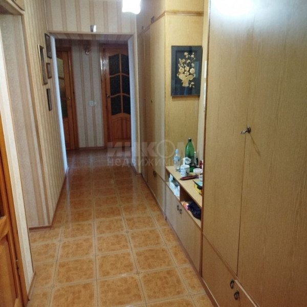 Продам 3к ул. Коцюбинского 27 Центр Города