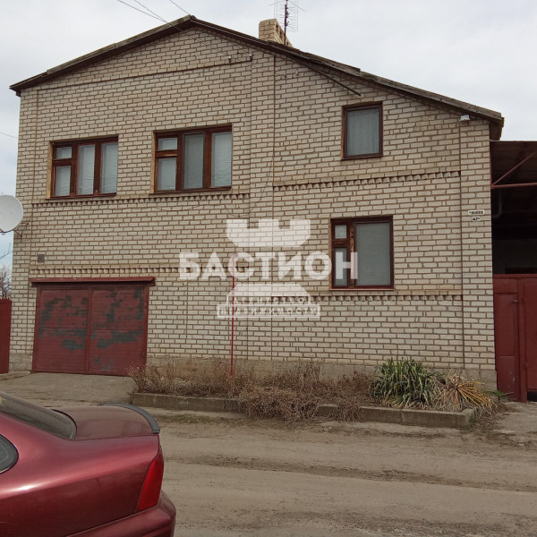 Дом, Вишневая улица, ID: 1917133