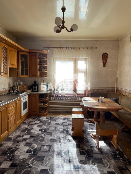 Фото Дом, Вишневая улица, ID: 1917133