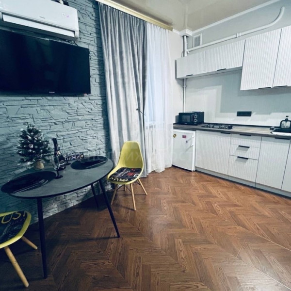Фото Продам 1-комн квартиру в городе Луганск улица Курчатова