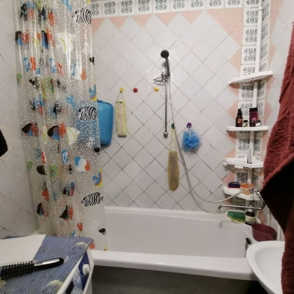 Фото Продам 3-х комн квартиру с АО в городе Луганск квартал Дзержинского