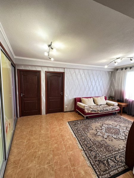 Фото 3-к квартира с хорошим ремонтом г.Алчевск#1557