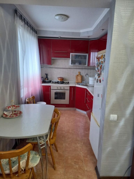 Фото 3-к квартира с хорошим ремонтом г.Алчевск#1557