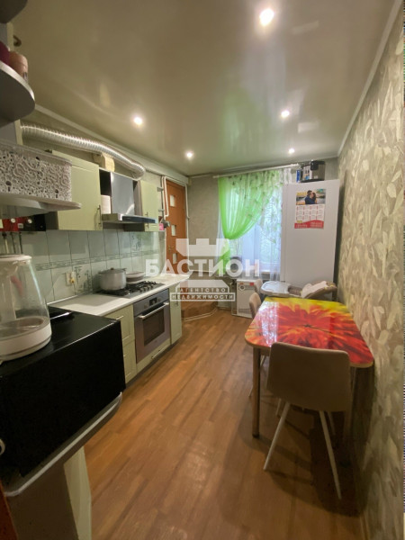 3-х комнатная квартира, ул. Чайковского 18, ID: 2280076