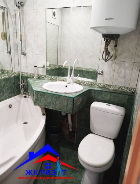 Фото Продам двухкомнатную квартиру на Юбилейном