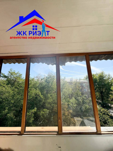 Фото Продам двухкомнатную квартиру на Юбилейном