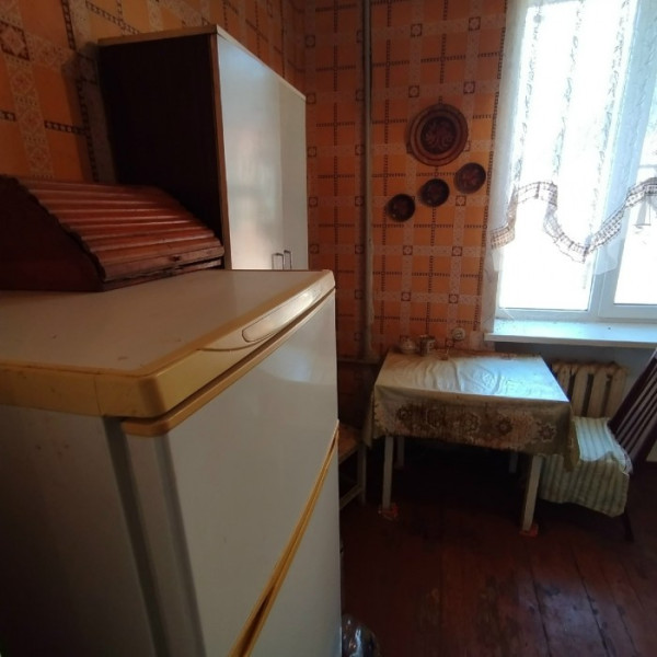 Фото № 6392 Продам 2х комн. квартиру в р-не ДК Химиков