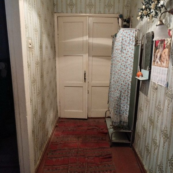 Фото № 6392 Продам 2х комн. квартиру в р-не ДК Химиков