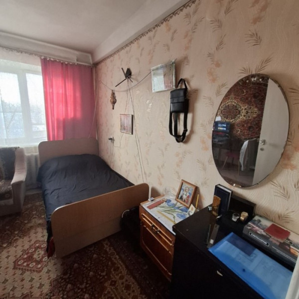 Фото Продам 2-х комнатную квартиру на кв. Ватутина