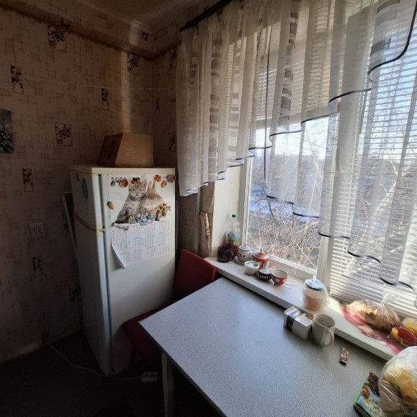 Фото Продам 2-х комнатную квартиру на кв. Ватутина