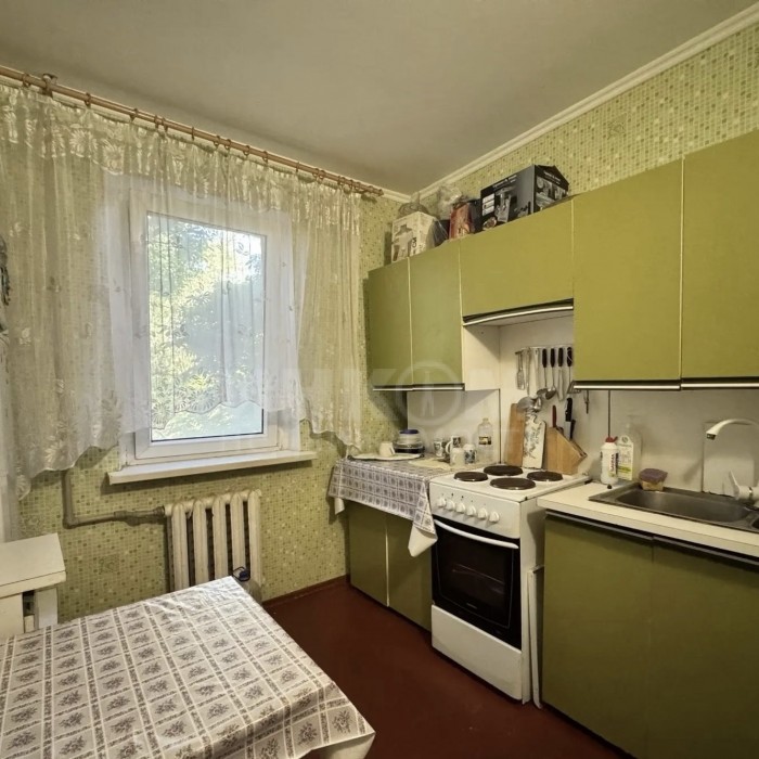 Продам 2к квартиру в центре, 3/12эт