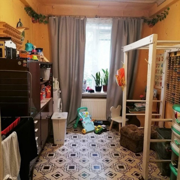 Фото № 5932 Продам 4х комн. квартиру на Горняцком