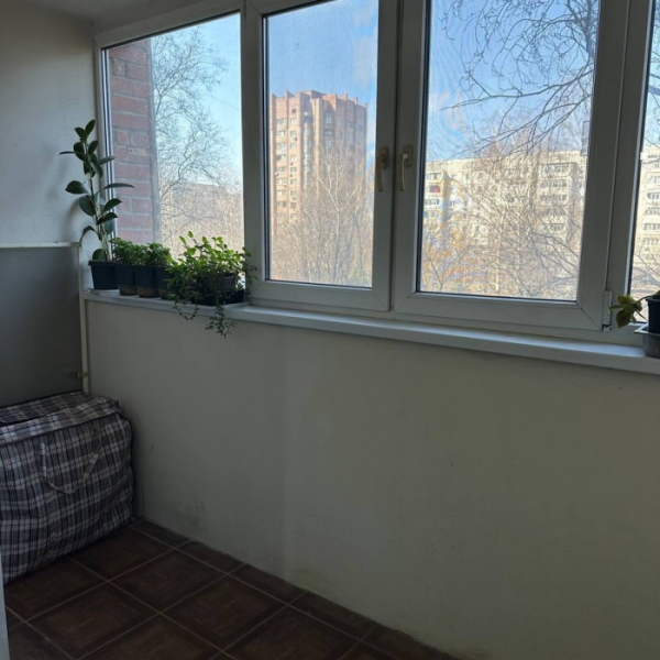 Фото Продам 1к квартиру на кв. Героев Сталинграда 3эт
