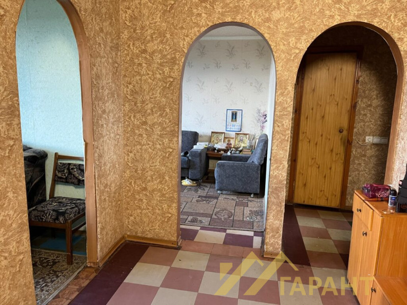 3-к квартира в новом районе г.Алчевск#1429