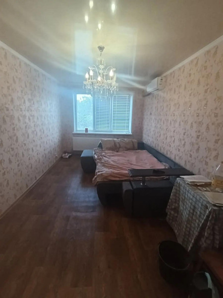 Фото Продаётся 2-комнатная квартира в г. Брянка, пл. Ленина, дом 6