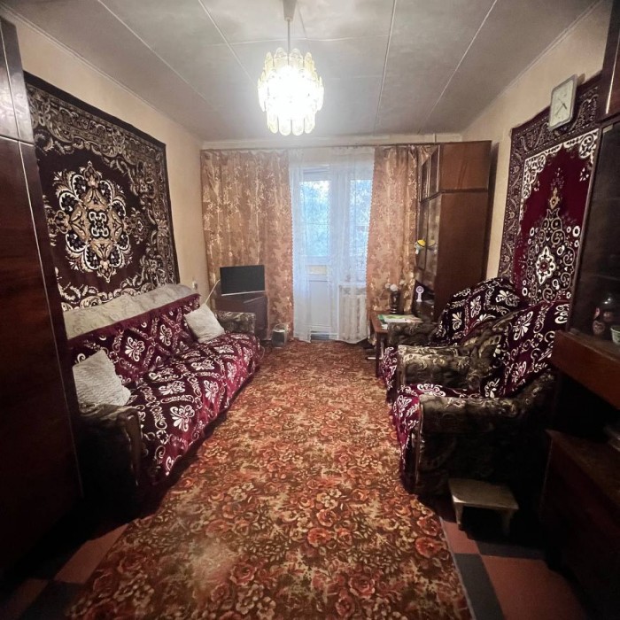 Фото Продам 2х комнатную квартиру, кв. Героев Сталинграда, 2/12 этаж, дом кирпич