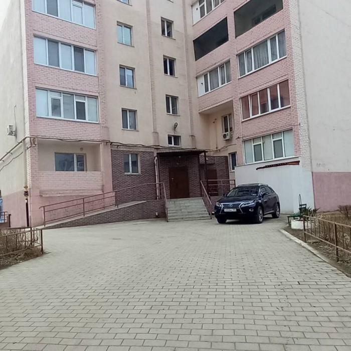 Продам 2-комн. ул. Генерала Лашина, (ЛВВАУШ).