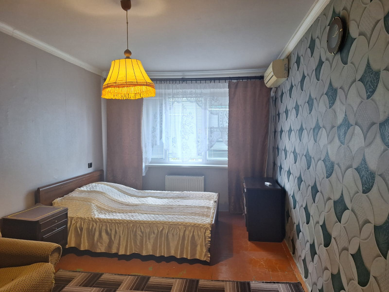 Фото Сдаётся квартира посуточно г. Брянка, микрорайон-4