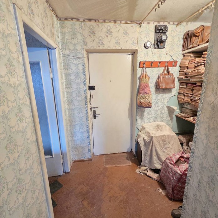 Фото Продам 1-комн. ул. Звейнека.