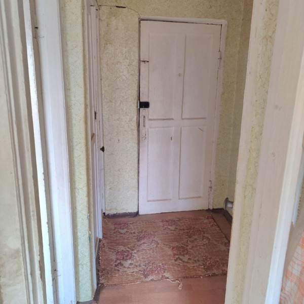 Фото Продам 1-к квартиру на кв. Шевченко, г. Луганск.