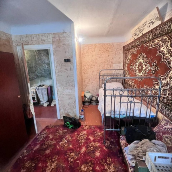 Фото Продам двухкомнатную квартиру на ул. 50 летия Образования СССР