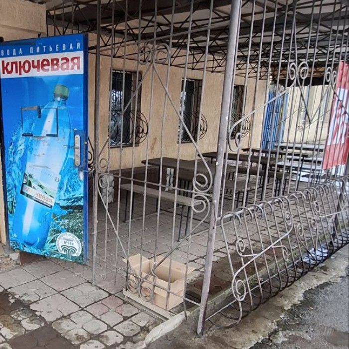 Продам магазин 110 кв. м. общ. пл. в Каменнобродском р-не, по улице Артёма