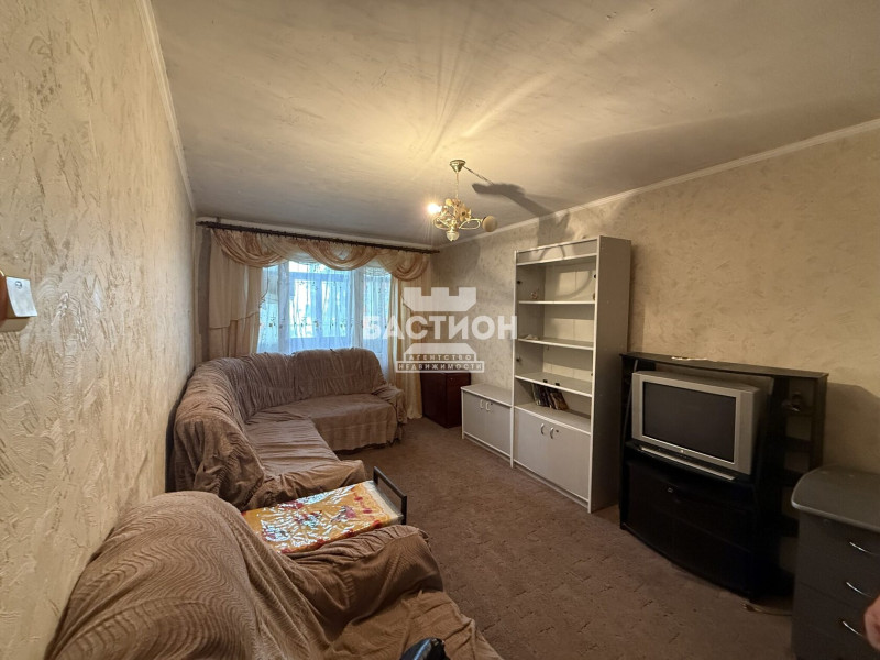 Фото 2-комнатная квартира, квартал 50-летия Октября, 39 ID: 2246389