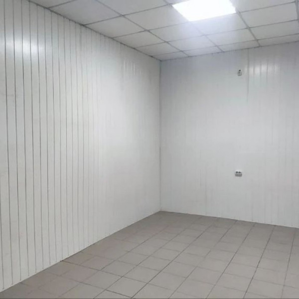 Фото Сдам склад/офисные помещения 1155 м2 в г Луганск район Мебельной фабрики