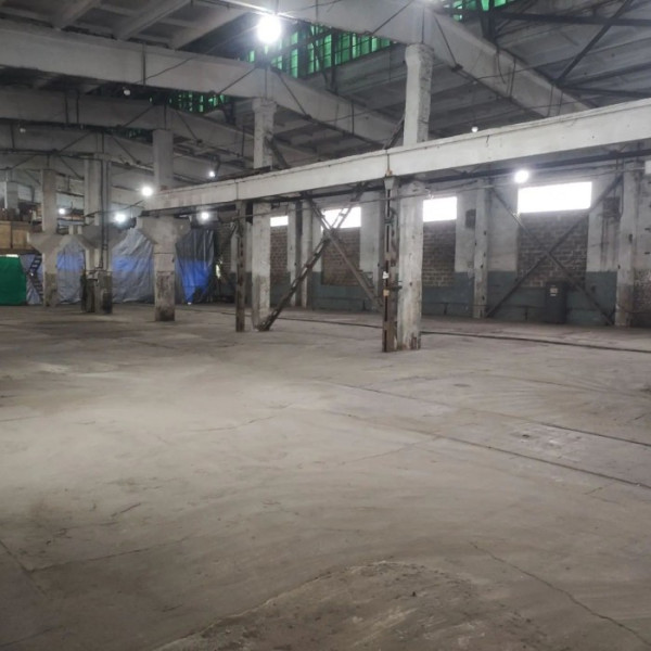 Фото Сдам склад/офисные помещения 1155 м2 в г Луганск район Мебельной фабрики