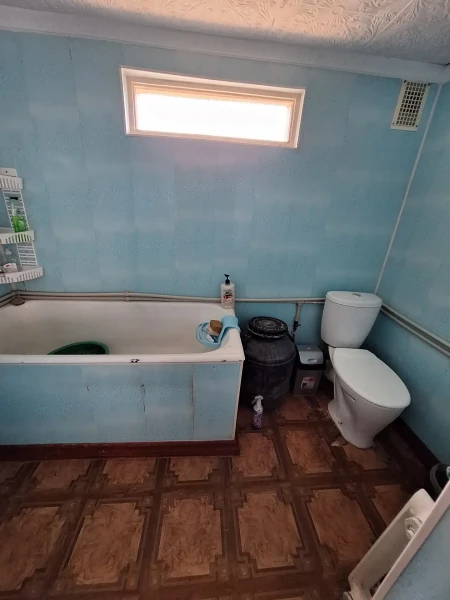 Фото Продаётся 2-комнатный дом в городе Стаханов, ул. Красногвардейская.