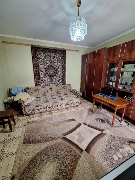 Фото Продаётся 2-комнатный дом в городе Стаханов, ул. Красногвардейская.