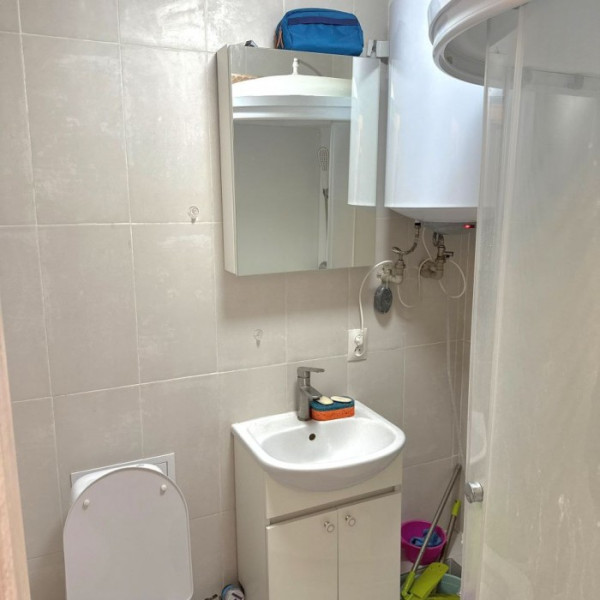 Фото Продам 1-к квартиру на кв. Гаевой, г. Луганск.