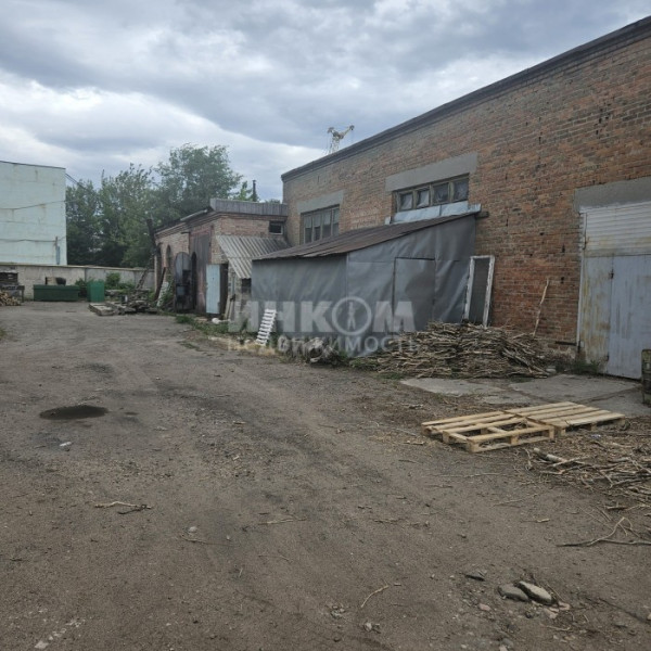 Фото СРОЧНО! Продам базу по Ул.Лутугинской 955м2