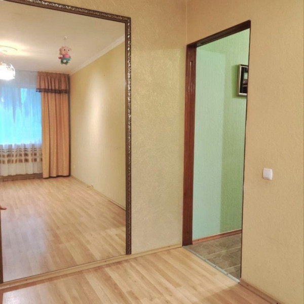 Продам 2-ком квартиру г. Луганск, кв. Волкова 2/5 эт, 48 м2