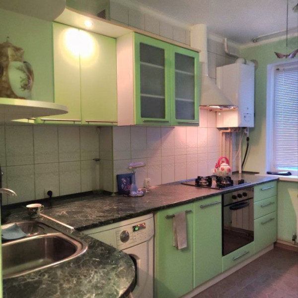 Фото Продам 2-ком квартиру г. Луганск, кв. Волкова 2/5 эт, 48 м2